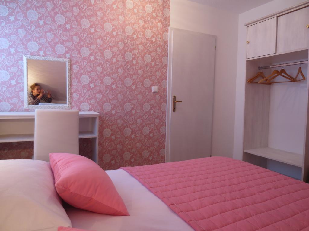 Hotel House Katja Jezerce Zimmer foto